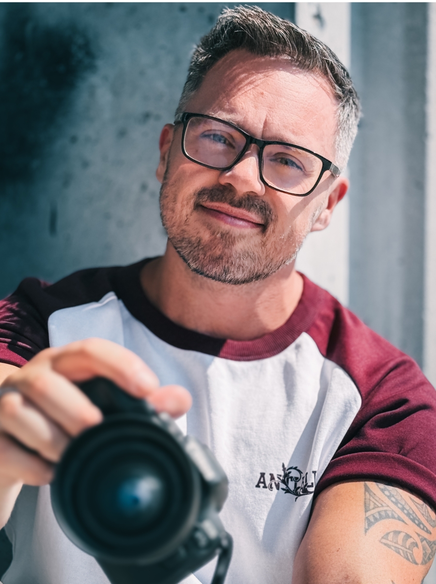 Nickedphotos